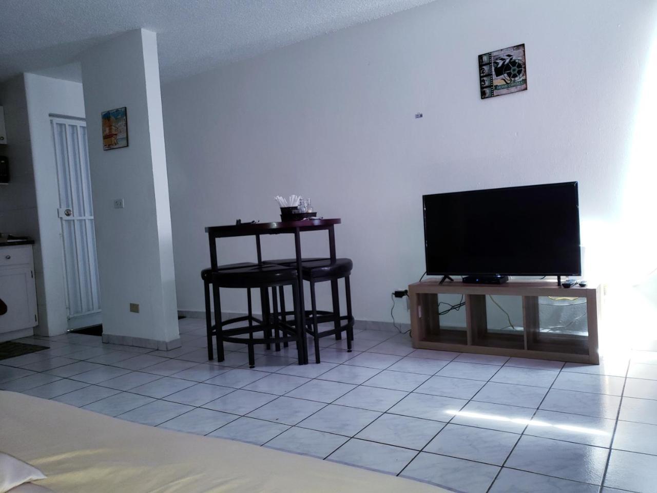 Beach Front Apt Isla Verde 3 Appartement San Juan Buitenkant foto